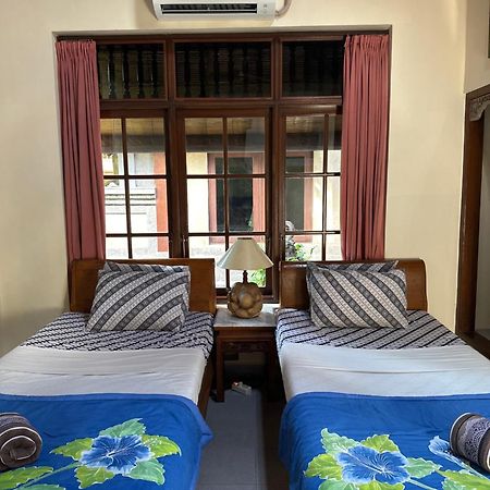 Nirvana Pension Ubud  Exterior photo
