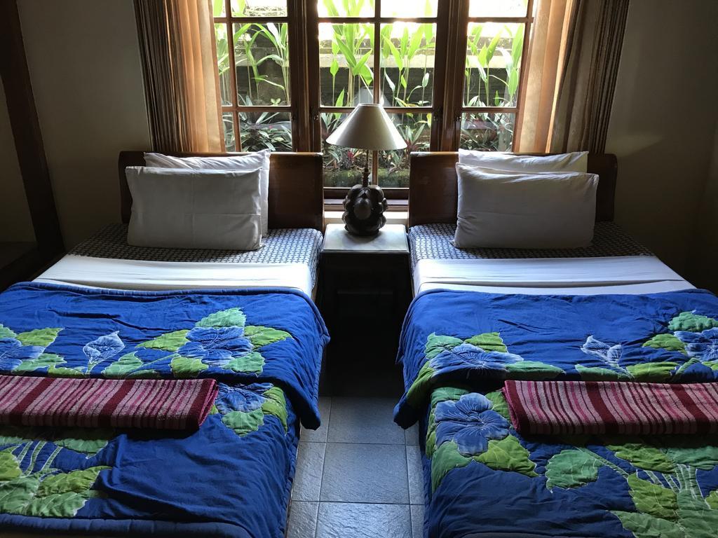 Nirvana Pension Ubud  Exterior photo